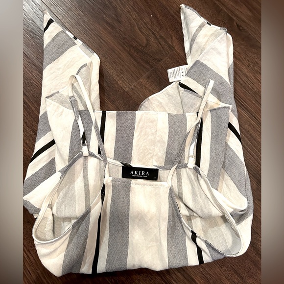 Akira Tank Top Sz Small - Picture 3 of 9